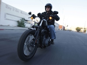 spotlight, Harley Davidson XL1200N Nightster