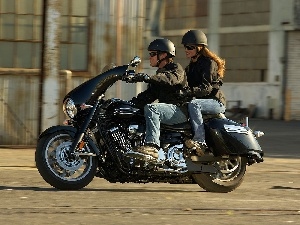 The Passenger, Yamaha Star Stratoliner Deluxe