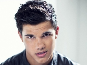 The look, Taylor Lautner