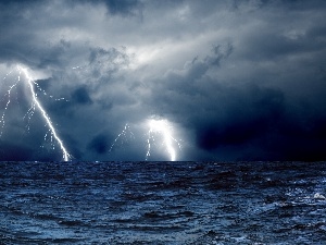 Storm, thunderbolt, sea