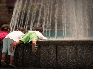 fountain, Town, Kids