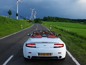 Way, Windmills, Aston Martin V8 Vantage