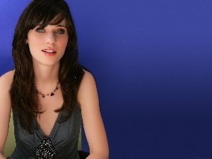 Zooey Deschanel