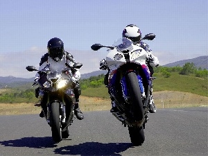 BMW S1000RR, Two cars