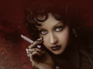 Cigarette, Christina Aguilera