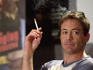 Cigarette, Robert Downey Jr