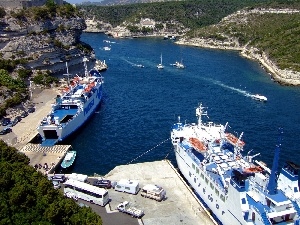 vessels, water, France, Bonifacio